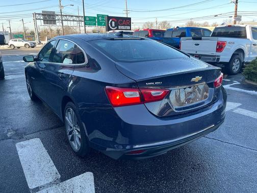 2025 Chevrolet Malibu LT