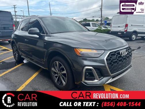 2022 Audi Q5 45 S line quattro Premium