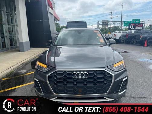 2022 Audi Q5 45 S line quattro Premium