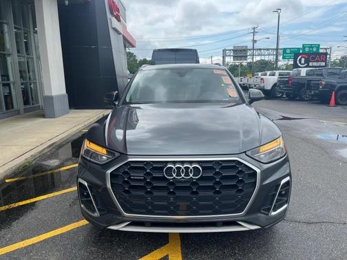 2022 Audi Q5 45 S line quattro Premium