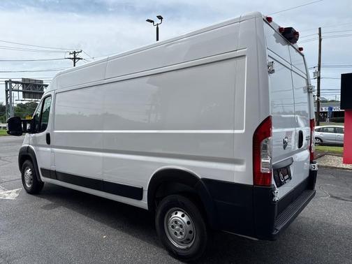 White 2023 RAM ProMaster 2500 High Roof