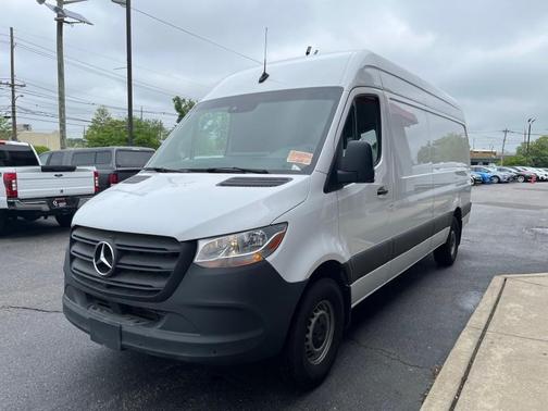 2023 Mercedes-Benz Sprinter 2500 Standard Roof