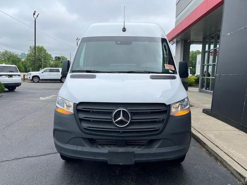 2023 Mercedes-Benz Sprinter 2500 Standard Roof