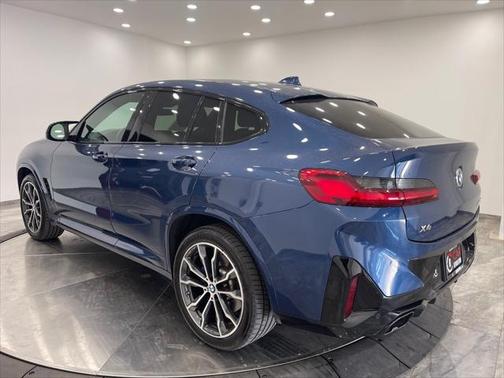 2022 BMW X4 M40i