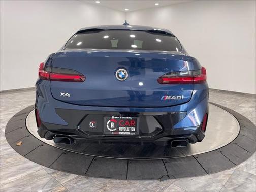 2022 BMW X4 M40i