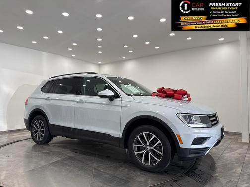 2019 Volkswagen Tiguan 2.0T SE