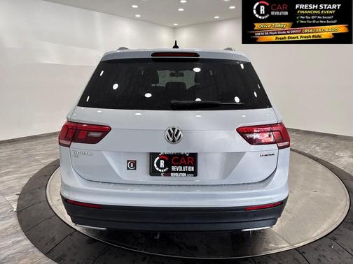 2019 Volkswagen Tiguan 2.0T SE