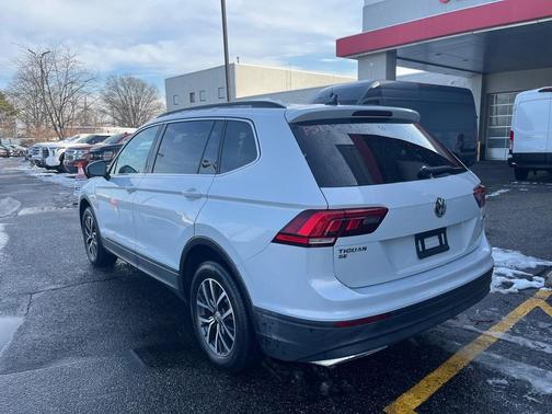2019 Volkswagen Tiguan 2.0T SE