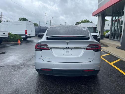 2016 Tesla Model X 90D
