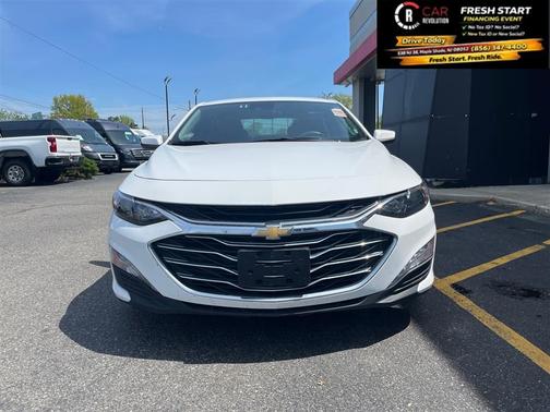 White 2023 Chevrolet Malibu LT