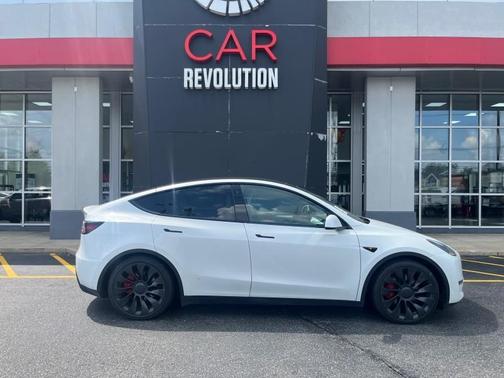2023 Tesla Model Y Performance