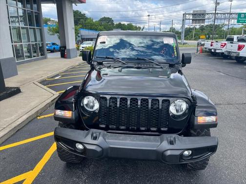 2021 Jeep Gladiator Sport