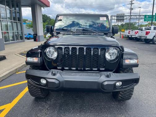 2021 Jeep Gladiator Sport