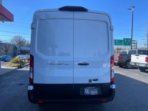 2023 Ford Transit-250