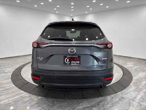 2022 Mazda CX-9 Touring Plus