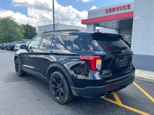 2023 Ford Explorer ST-Line