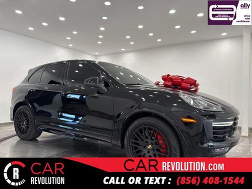 2016 Porsche Cayenne GTS