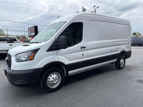 2023 Ford Transit-250
