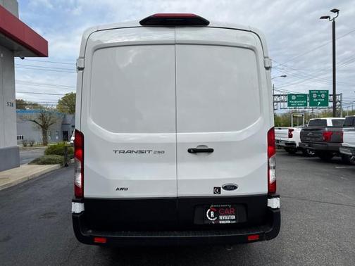 2023 Ford Transit-250