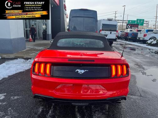 2022 Ford Mustang EcoBoost Premium