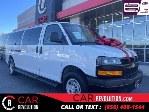 2022 Chevrolet Express 3500 LS