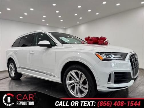 2023 Audi Q7 55 Premium Plus