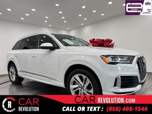 2023 Audi Q7 55 Premium Plus