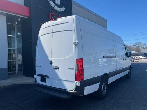 2023 Mercedes-Benz Sprinter 2500