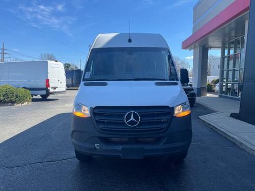 2023 Mercedes-Benz Sprinter 2500