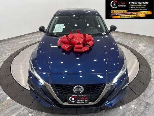 2022 Nissan Altima 2.5 SR