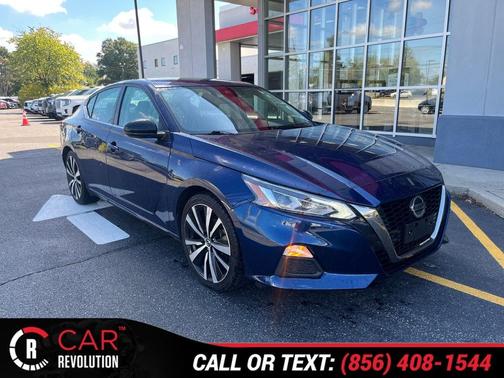2022 Nissan Altima 2.5 SR