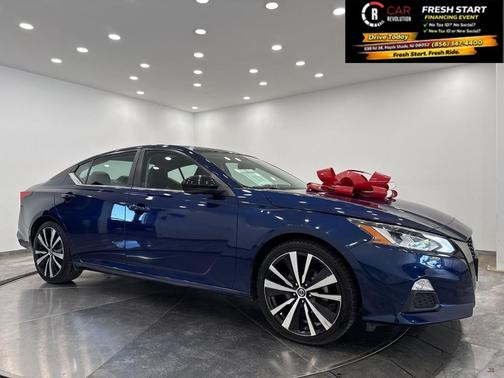 2022 Nissan Altima 2.5 SR