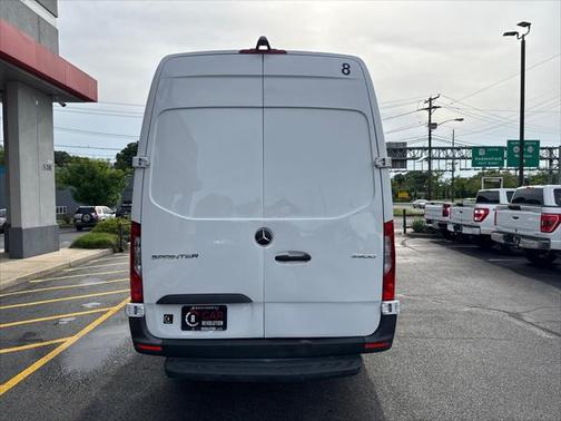 2023 Mercedes-Benz Sprinter 2500