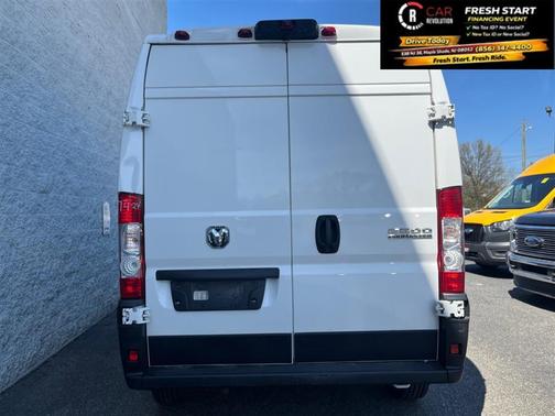 White 2024 RAM ProMaster 2500 Tradesman High Roof