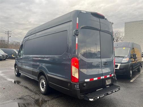 2020 Ford Transit-250 Base