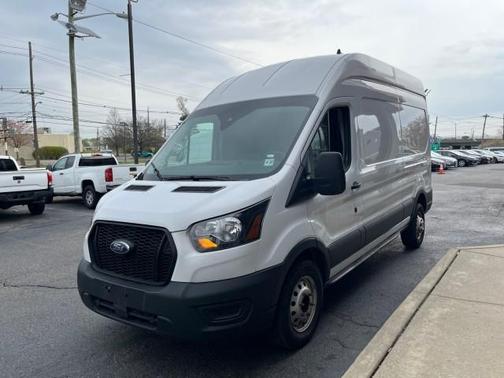 2022 Ford Transit-250 Base