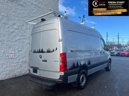 2023 Mercedes-Benz Sprinter 2500 ROOF 4-CYL GAS 144