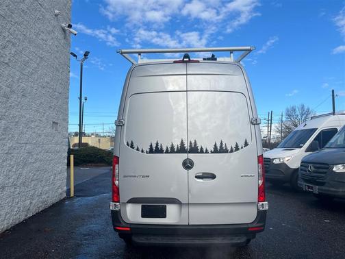 2023 Mercedes-Benz Sprinter 2500 ROOF 4-CYL GAS 144