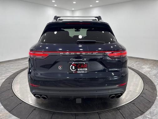 2020 Porsche Cayenne S