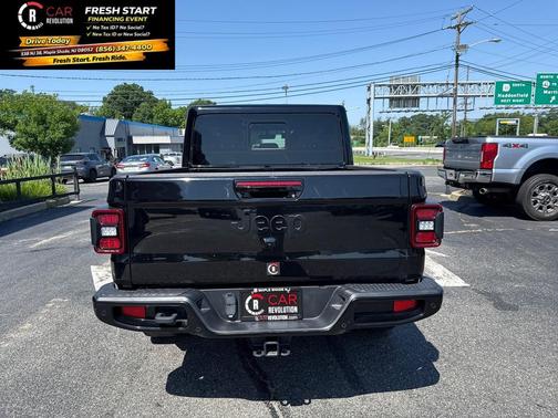 2021 Jeep Gladiator Overland