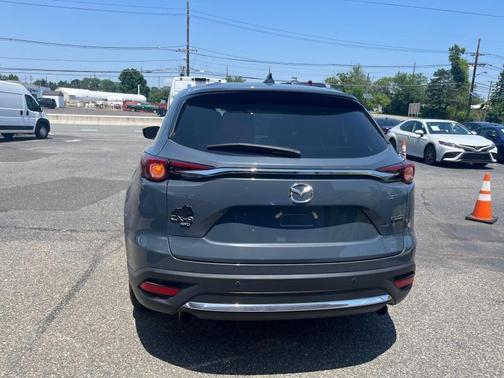 2022 Mazda CX-9 Carbon Edition