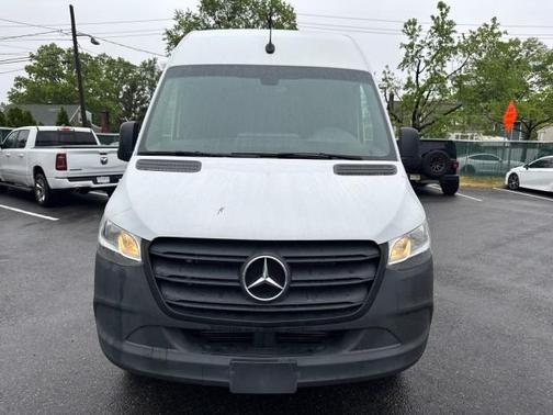 2023 Mercedes-Benz Sprinter 2500 HR IA GAS 170''