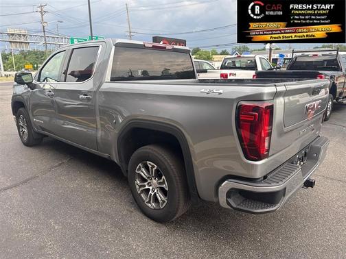 2025 GMC Sierra 1500 SLT