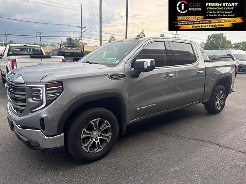 2025 GMC Sierra 1500 SLT