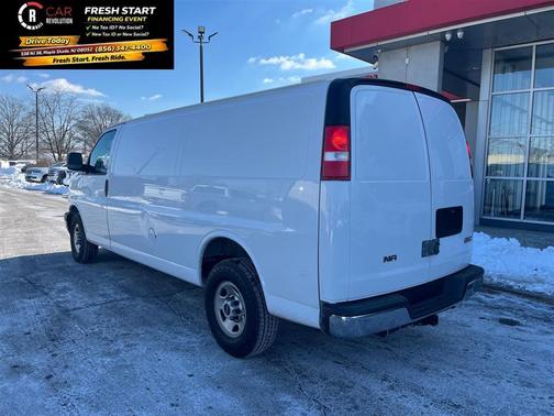 2018 GMC Savana 3500 Work Van