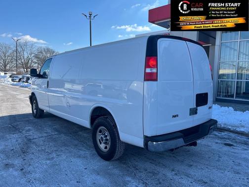 2018 GMC Savana 3500 Work Van