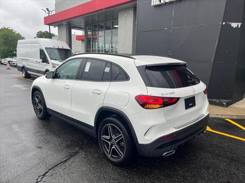 2022 Mercedes-Benz GLA 250 Base 4MATIC