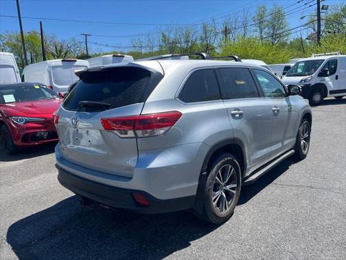 2018 Toyota Highlander LE
