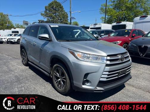 2018 Toyota Highlander LE