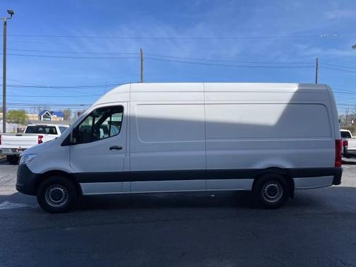 2023 Mercedes-Benz Sprinter 2500 170
